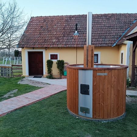 Country House Ivancan Molve Exterior photo